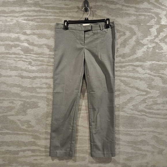 Van Heusen Women's Size 4 Short Stretch Modern Fit Flat Front Dress Pant - Picture 1 of 12